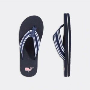 NWT vineyard vines Heritage Foam Flip Flops in nautical navy